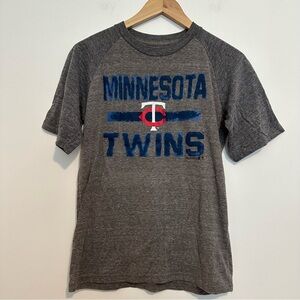 Minnesota Twins gray T-Shirt team athletics genuine merchandise